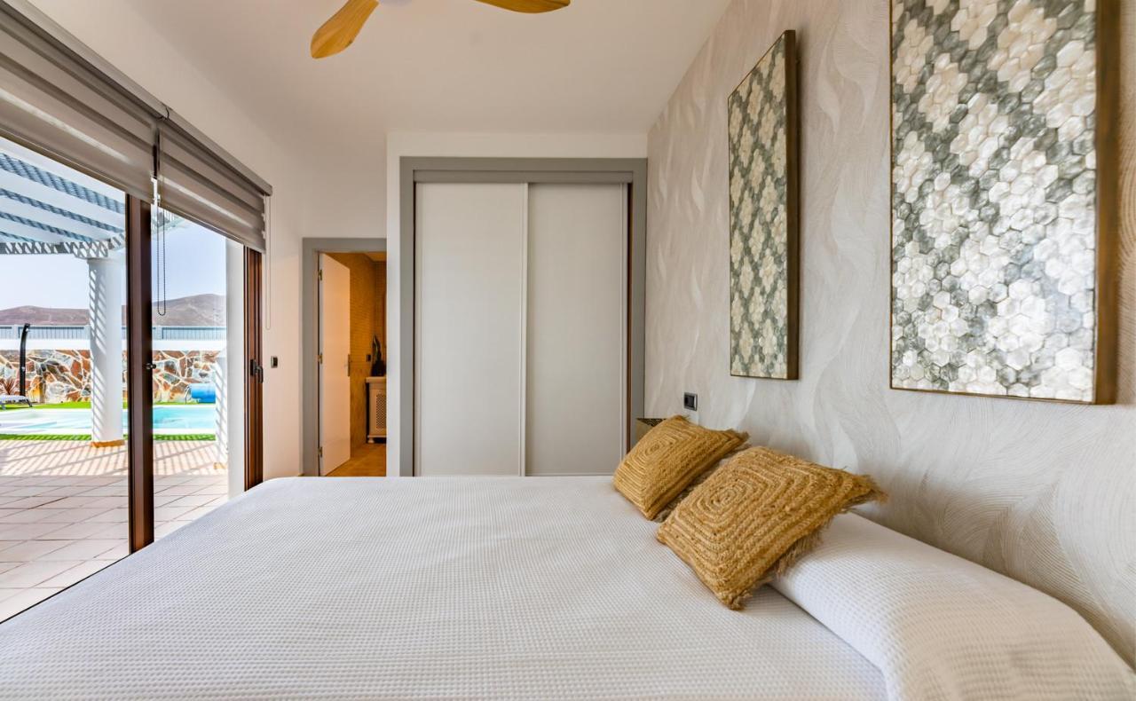 Villa Luxury Paula'S Dream Private Pool Corralejo By Holidays Home Exteriör bild